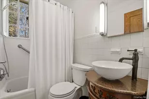 12 Hampton Rd, Port Washington, NY 11050 - Photo 30