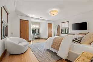 12 Hampton Rd, Port Washington, NY 11050 - Photo 16