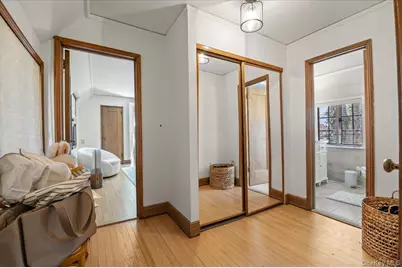 12 Hampton Road, Port Washington, NY 11050 - Photo 18