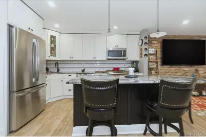 711 Shore Rd #1J, Long Beach, NY 11561 - Photo 10