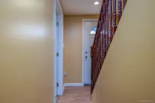 280 1st St, Newburgh, NY 12550 - Photo 6