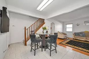 184-32 Cambridge Rd, Jamaica, NY 11432 - Photo 6