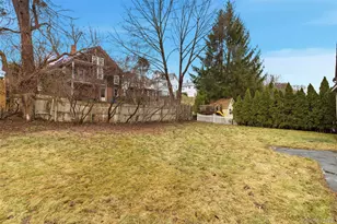 127 E Chester St, Kingston, NY 12401 - Photo 6