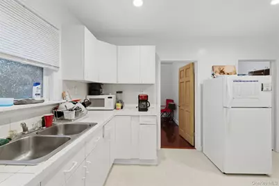 127 E Chester Street, Kingston, NY 12401 - Photo 26