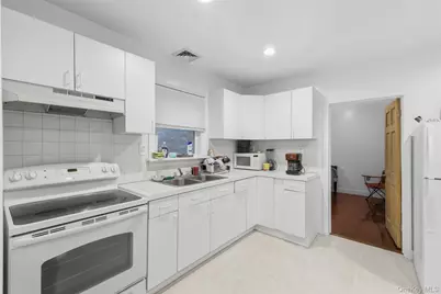 127 E Chester Street, Kingston, NY 12401 - Photo 24