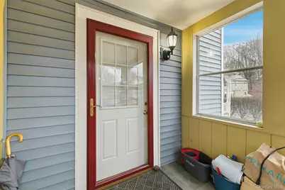 127 E Chester Street, Kingston, NY 12401 - Photo 16