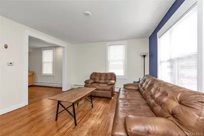 16 Fairfield Avenue, Port Washington, NY 11050 - Photo 4