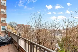 50 Fort Pl, New York, NY 10301 - Photo 8