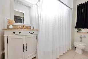 141-42 78th Road Rd, Kew Gardens, NY 11367 - Photo 10