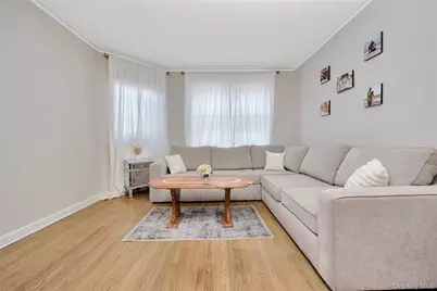 141-42 78th Road Road #1D, Kew Gardens, NY 11367 - Photo 4