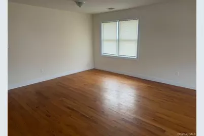 191 Jefferson Avenue, Mineola, NY 11501 - Photo 2