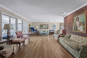 37 Berkshire Rd, Yonkers, NY 10710 - Photo 10