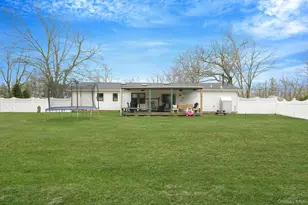 15 Vee Jay Dr, Shoreham, NY 11786 - Photo 16