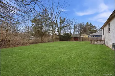 20 Wilson Avenue, Nesconset, NY 11767 - Photo 8