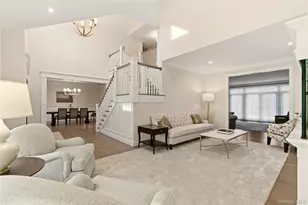 2 Ashley Ct, Northport, NY 11768 - Photo 14