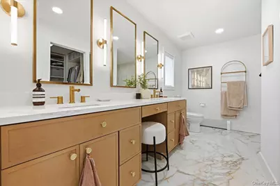 141 Annuskemunnica Road, Babylon, NY 11702 - Photo 24