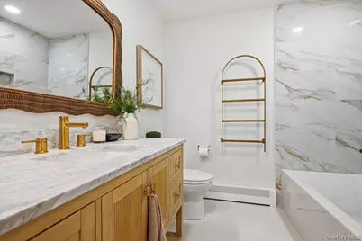 141 Annuskemunnica Road, Babylon, NY 11702 - Photo 30