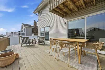 141 Annuskemunnica Road, Babylon, NY 11702 - Photo 32