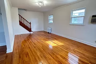 73-21 182nd St, Fresh Meadows, NY 11366 - Photo 12