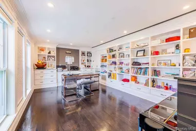 26 Birchdale Lane, Port Washington, NY 11050 - Photo 4