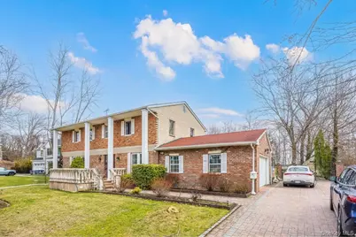 26 Birchdale Lane, Port Washington, NY 11050 - Photo 18