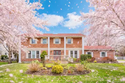 26 Birchdale Lane, Port Washington, NY 11050 - Photo 2