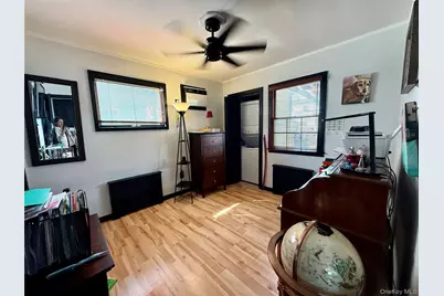 68 Robert Street, Freeport, NY 11520 - Photo 8