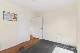 2036 Front St, East Meadow, NY 11554 - Photo 14