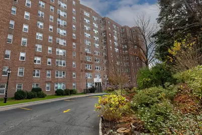 60 Knolls Crescent #4H, Bronx, NY 10463 - Photo 1
