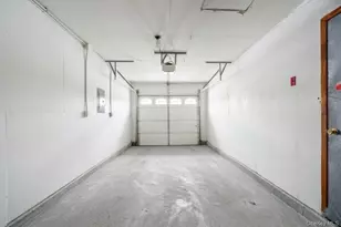 21 Apple Blossom Ln, Patchogue, NY 11772 - Photo 30