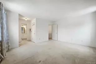 21 Apple Blossom Ln, Patchogue, NY 11772 - Photo 18