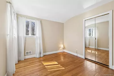 14 Wenmore Road, Commack, NY 11725 - Photo 16