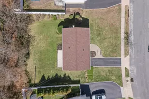14 Wenmore Rd, Commack, NY 11725 - Photo 28