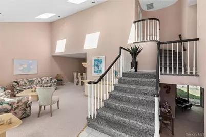 12 Stone Gate Court, Smithtown, NY 11787 - Photo 6