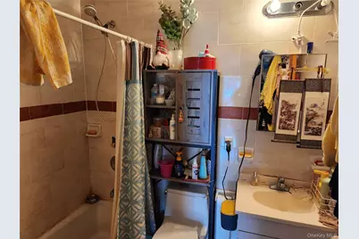 138-10 35th Avenue #5, Flushing, NY 11354 - Photo 10