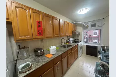 14743 38th Avenue #E25, Flushing, NY 11354 - Photo 2