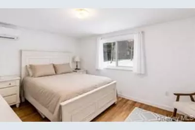 80 Louse  Point, East Hampton, NY 11937 - Photo 12