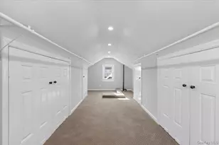 33 Ave B Ave, Port Washington, NY 11050 - Photo 22