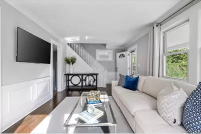 33 Avenue B Avenue, Port Washington, NY 11050 - Photo 14