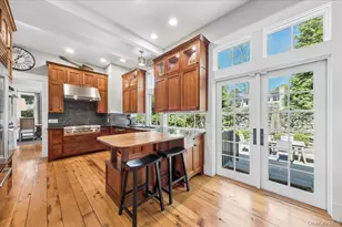 1020 Constable Dr, Mamaroneck, NY 10543 - Photo 12