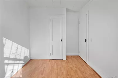 123-10 25th Road, Flushing, NY 11354 - Photo 20