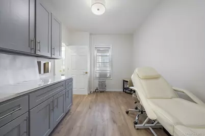 16920 107th Avenue, Jamaica, NY 11433 - Photo 14