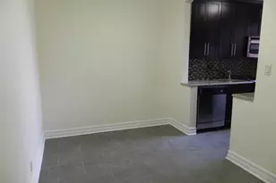 160 S Middle Neck Rd, Great Neck, NY 11021 - Photo 8