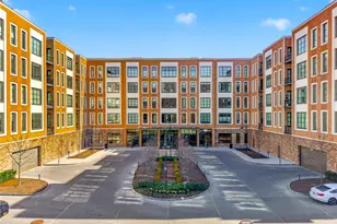 100 Garvies Point Rd, Glen Cove, NY 11542 - Photo 26