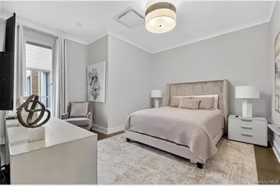 100 Garvies Point Road #1332, Glen Cove, NY 11542 - Photo 16