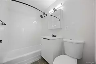 820 Boynton Ave, Bronx, NY 10473 - Photo 20