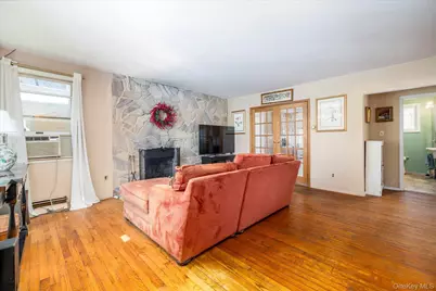 47 Elwood Road, Northport, NY 11768 - Photo 4