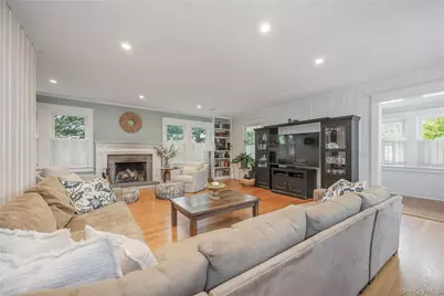 151 Church Avenue, Islip, NY 11751 - Photo 2