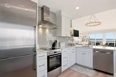 2460 Shipyard Lane #5G2, East Marion, NY 11939 - Photo 10