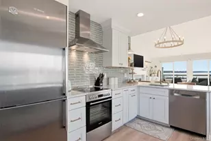 2460 Shipyard Ln, East Marion, NY 11939 - Photo 10